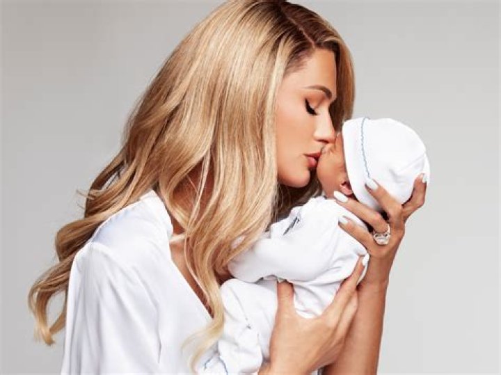 A Paternity Suit For Mel Gibson As Laura Bellizzi Claims He Is Baby Daddy?