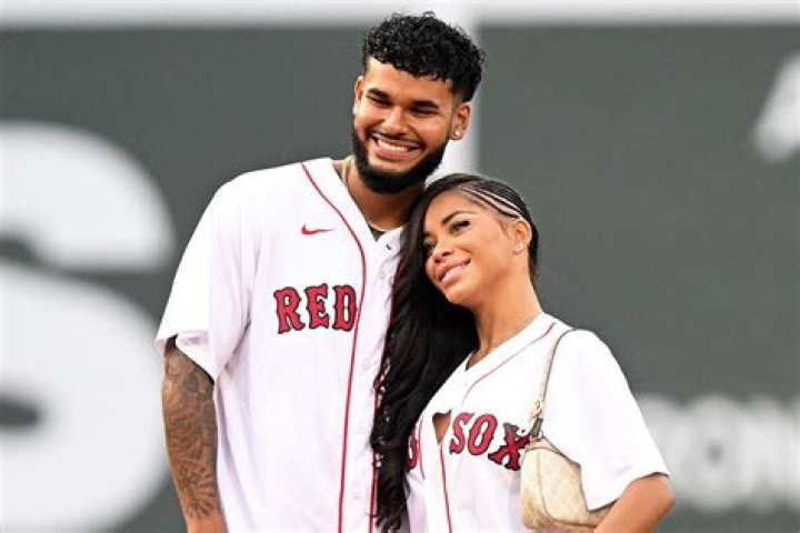 Aki Glancy’s Boyfriend: Who is Aki Glancy Dating?