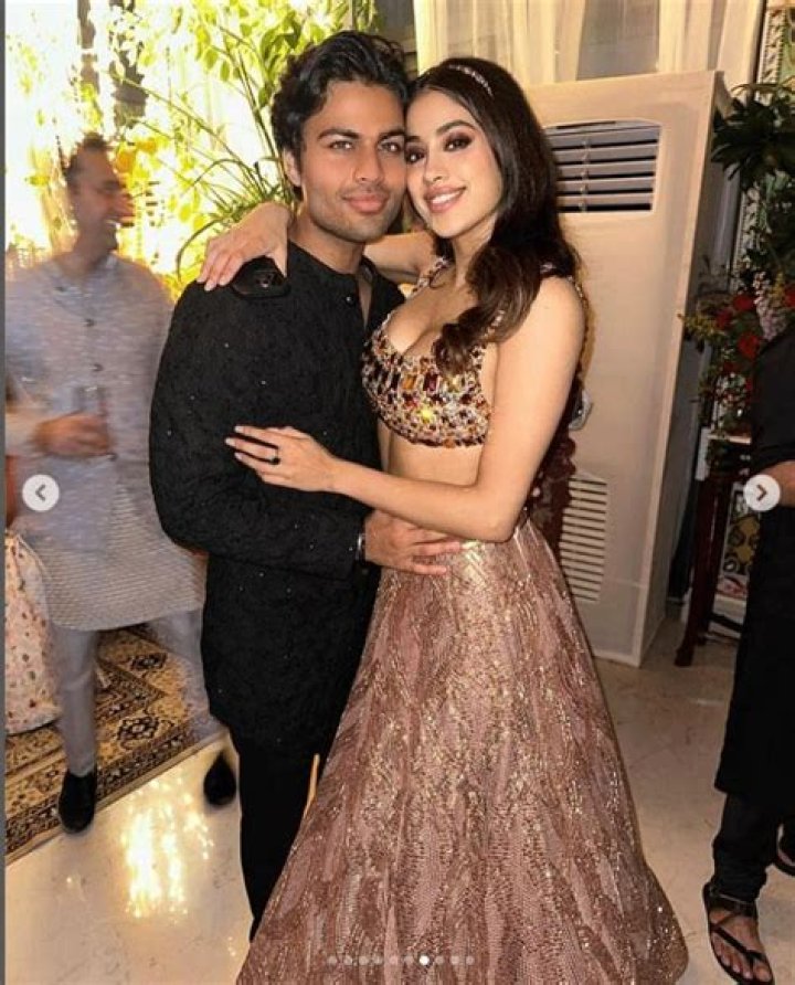 Akshat Mathur’s Girlfriend: Who is Akshat Mathur Dating?