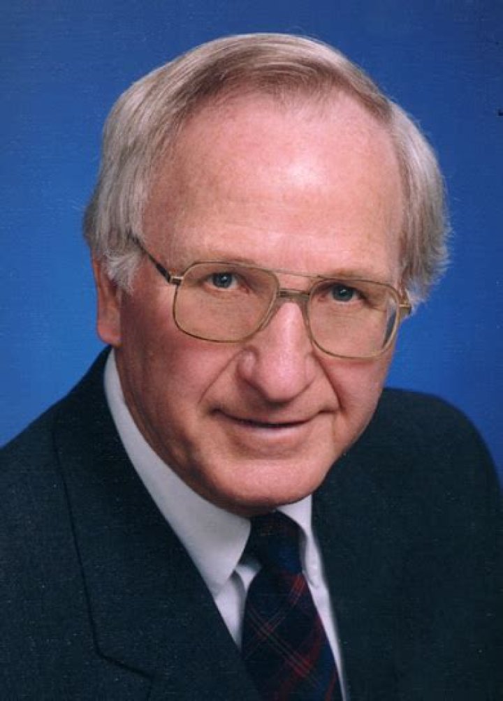 Al Kurtenbach Net Worth, Age, Height, Bio, Birthday, Wiki!