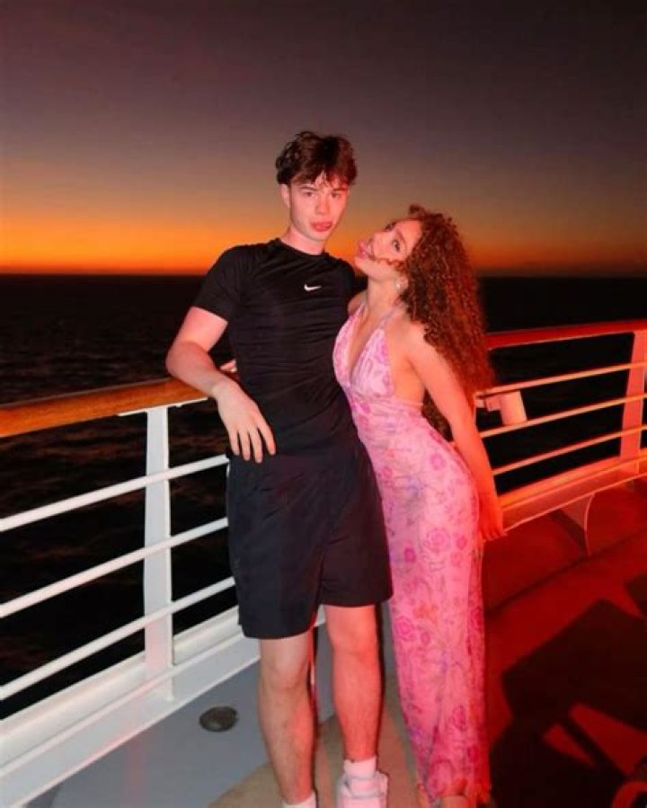 Alena Nikitina’s Boyfriend: Who is Alena Nikitina Dating?