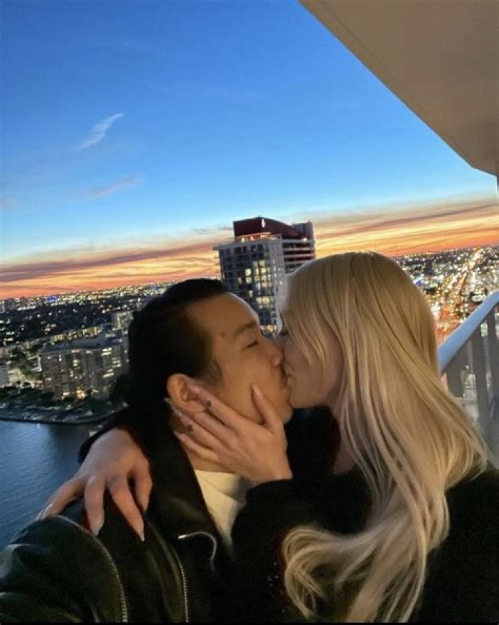 Alex Fong’s Wife: Who is Alex Fong Dating?