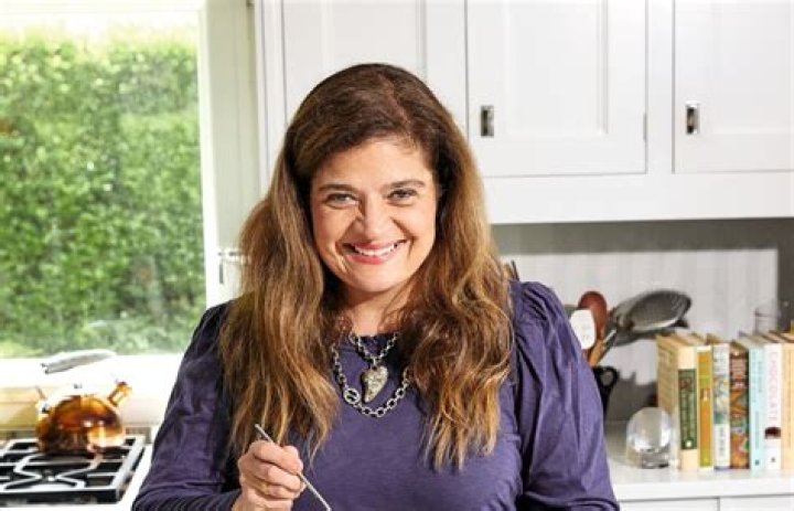 Alex Guarnaschelli Net Worth, Age, Height, Bio, Birthday, Wiki!