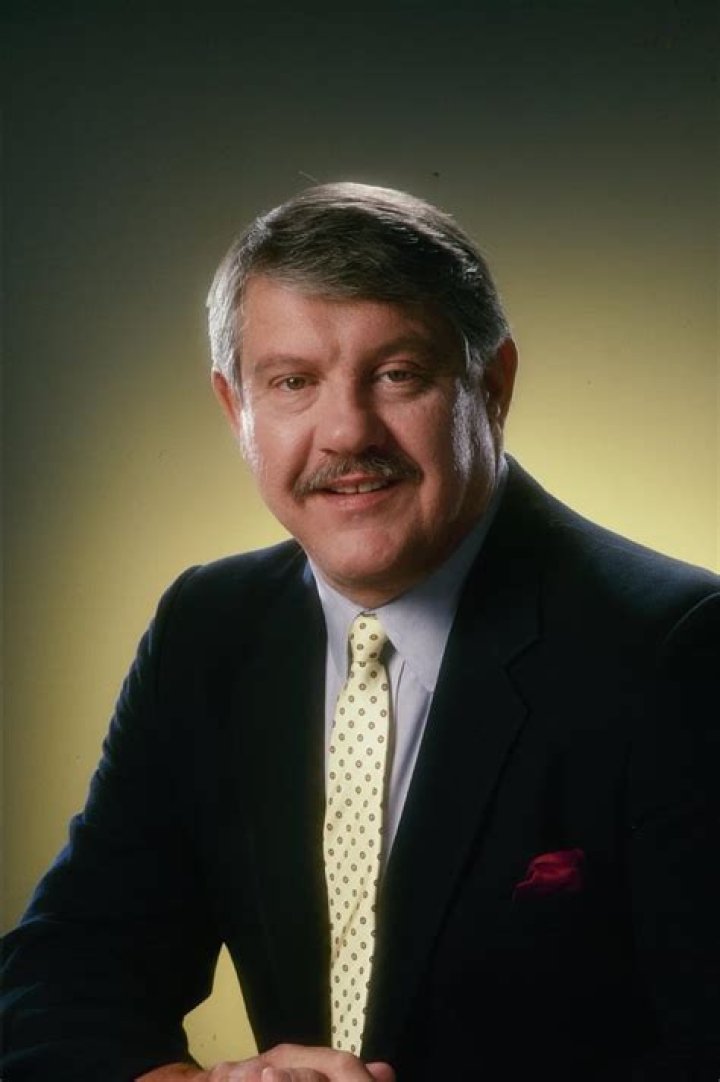 Alex Karras Net Worth, Age, Height, Bio, Birthday, Wiki!