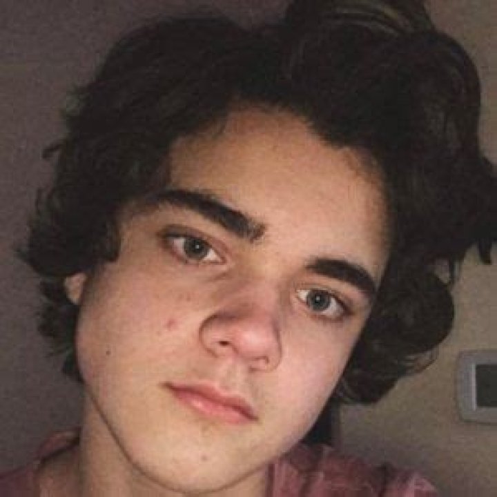 Alexander Stewart Net Worth, Age, Height, Bio, Birthday, Wiki!