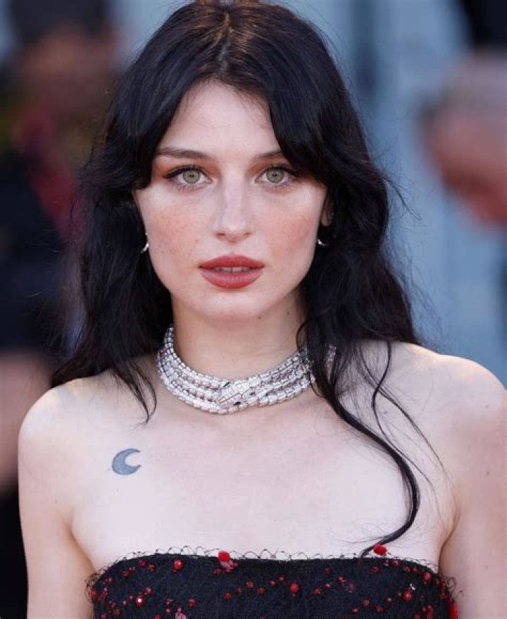 Alice Pagani Net Worth, Age, Height, Bio, Birthday, Wiki!