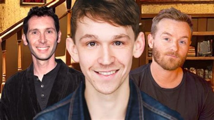 All About Christopher Masterson | Age, Net Worth, Relationship, Career