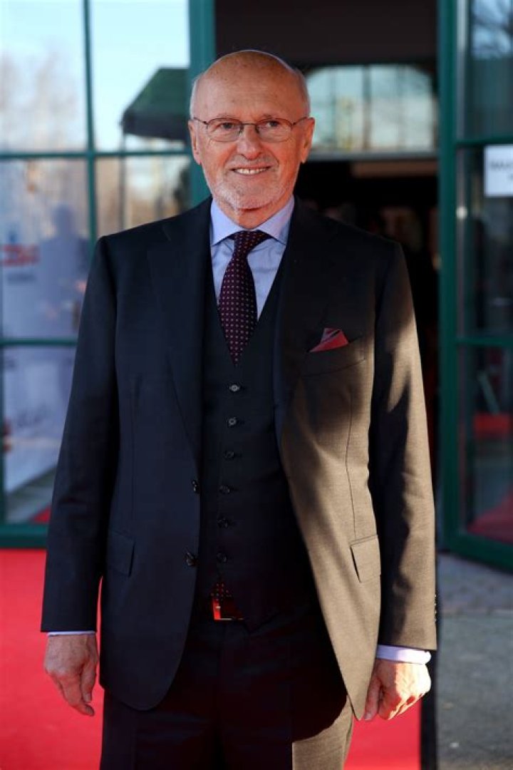 All About Louis Rossmann | Age, Net Worth, Bio, Career