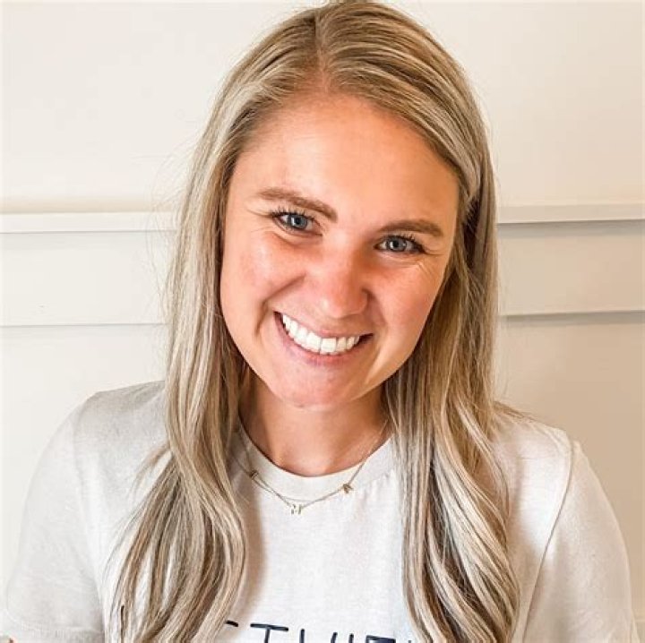 Allison Anderson - Net Worth, Age, Height, Birthday, Bio, Wiki!