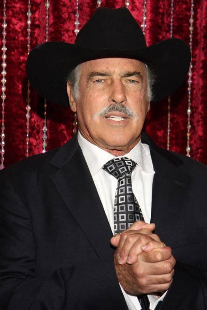 Andrés García Net Worth, Age, Height, Bio, Birthday, Wiki!