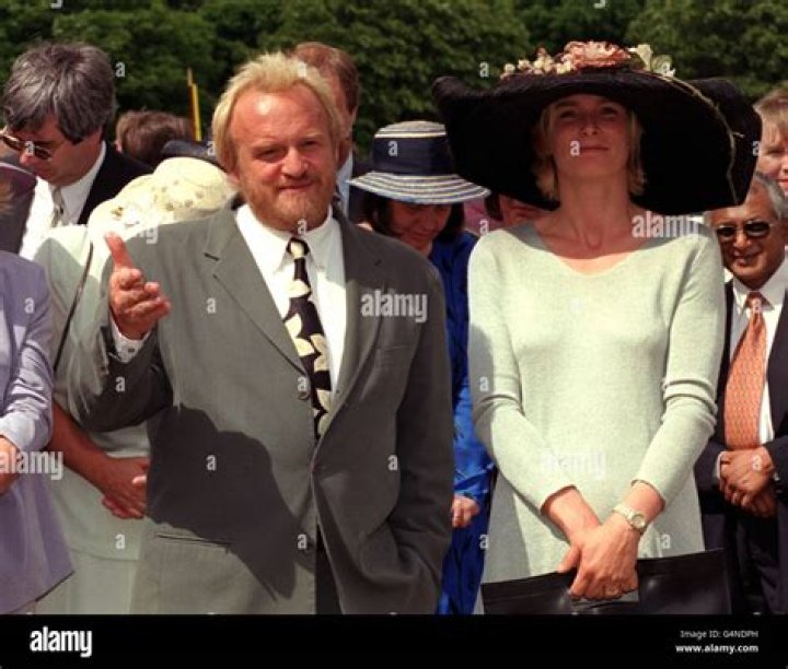 Antony Worrall Thompson’s Wife: Who is Antony Worrall Thompson Dating?