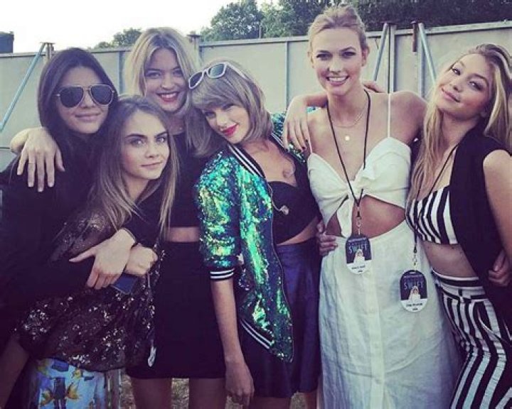 Ariana Grande Down to Join Taylor Swift's Squad