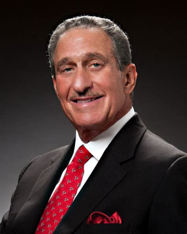 Arthur Blank Net Worth, Age, Height, Bio, Birthday, Wiki!