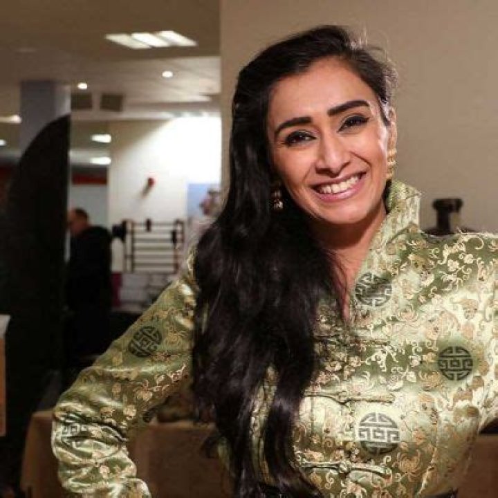 Arusha Roo Irvine Wiki: How Old Is She? Net Worth And Husband Details