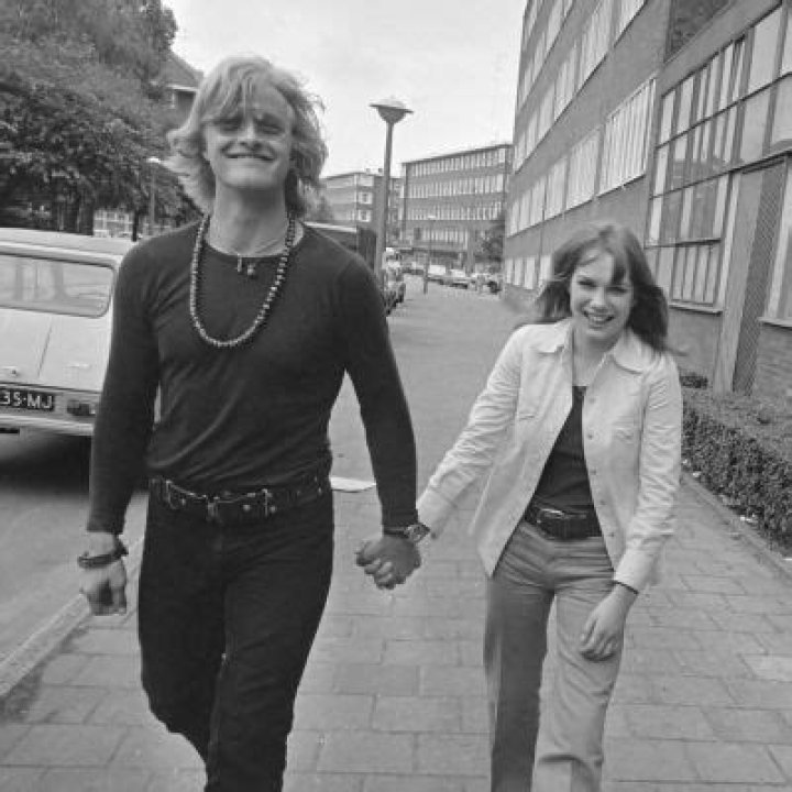 
Ayesha Hauer- Wiki, Biography, Age, Height, Net Worth, Husband	