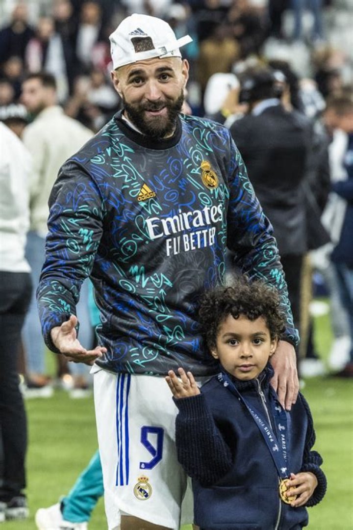 Benzema Et Son Fils