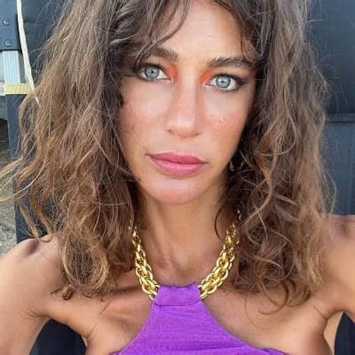 Berrak Tuzunatac - Net Worth, Age, Height, Birthday, Bio, Wiki!