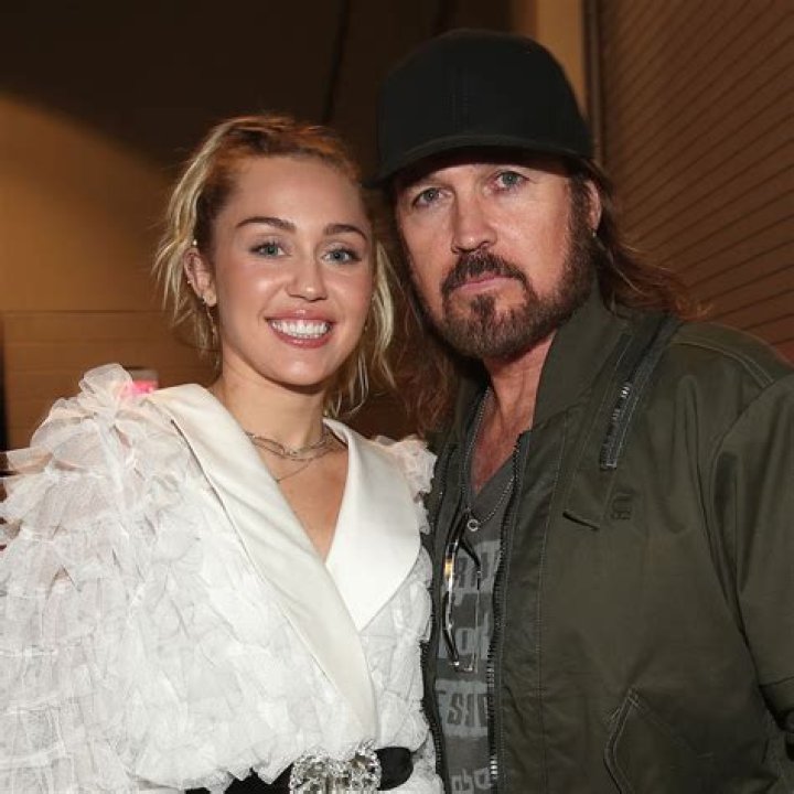 Billy Ray Cyrus’s Wife: Who is Billy Ray Cyrus Dating?