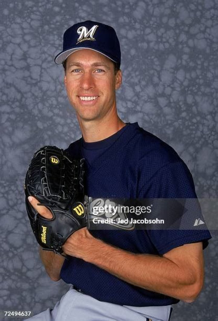 Fame | Bob Scanlan net worth and salary income estimation Jan, 2024