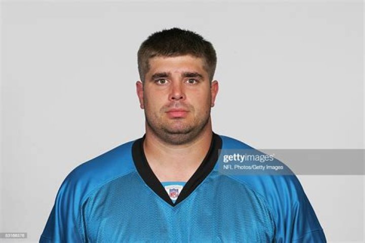 Brad Meester - Net Worth, Age, Height, Birthday, Bio, Wiki!