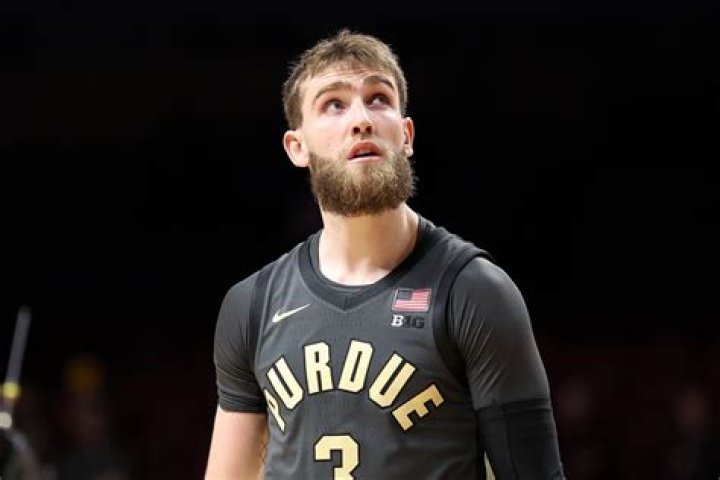 Braden Smith - Net Worth, Age, Height, Birthday, Bio, Wiki!