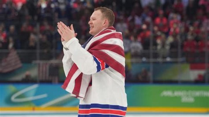 Brady Tkachuk - Net Worth, Age, Height, Birthday, Bio, Wiki!