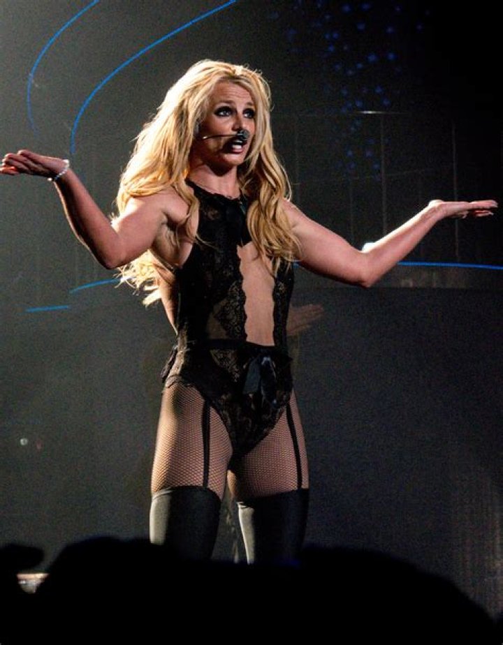 Britney Spears to end Las Vegas residency