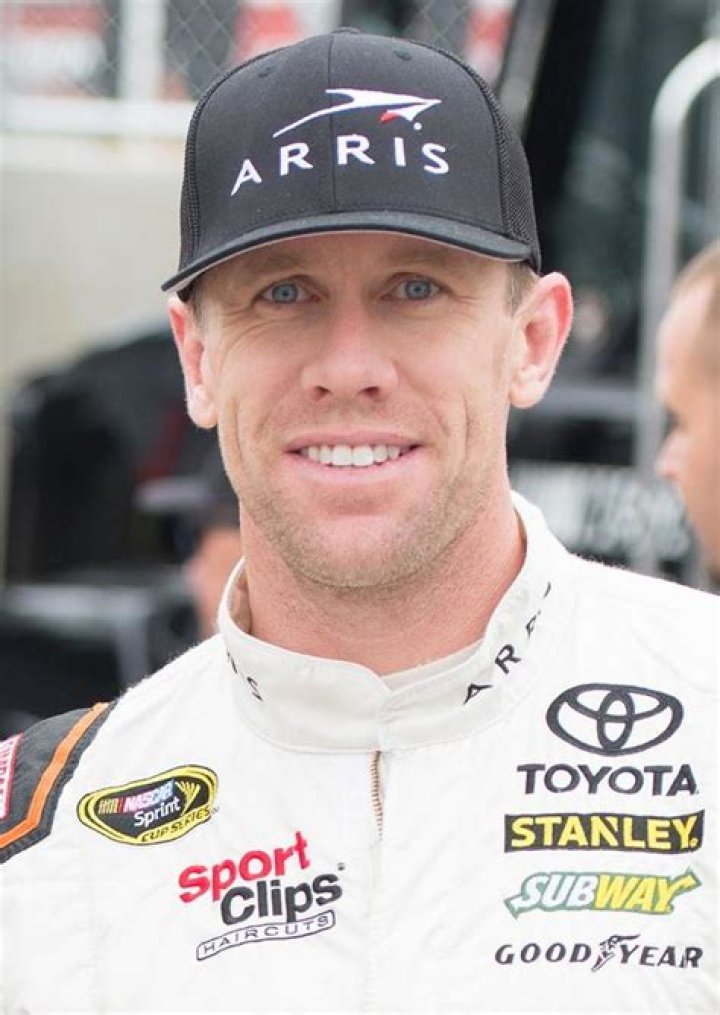 Carl Edwards Net Worth, Age, Height, Bio, Birthday, Wiki!