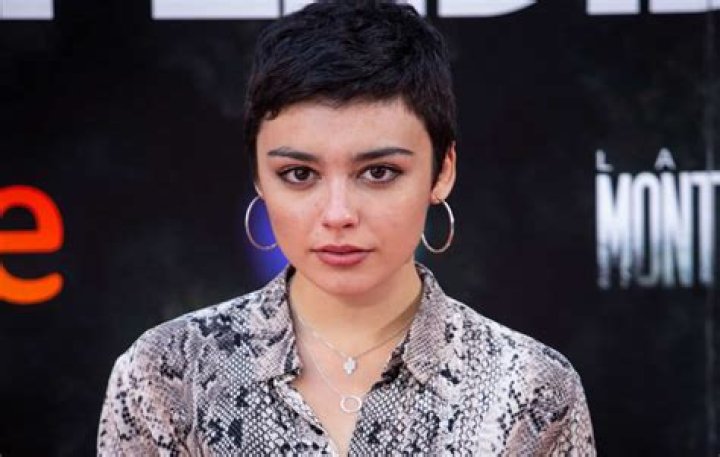 Carla Diaz Net Worth, Age, Height, Bio, Birthday, Wiki!