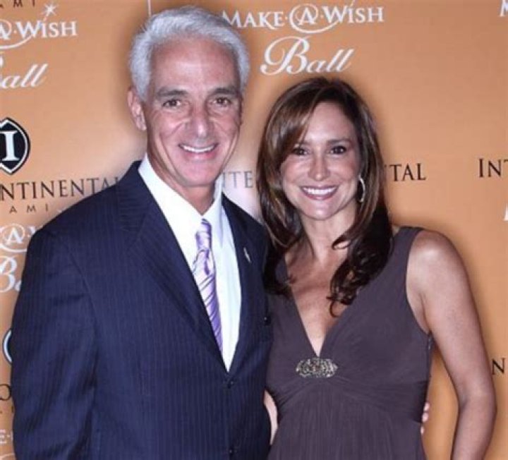 Fame | Carole Crist net worth and salary income estimation Jan, 2024