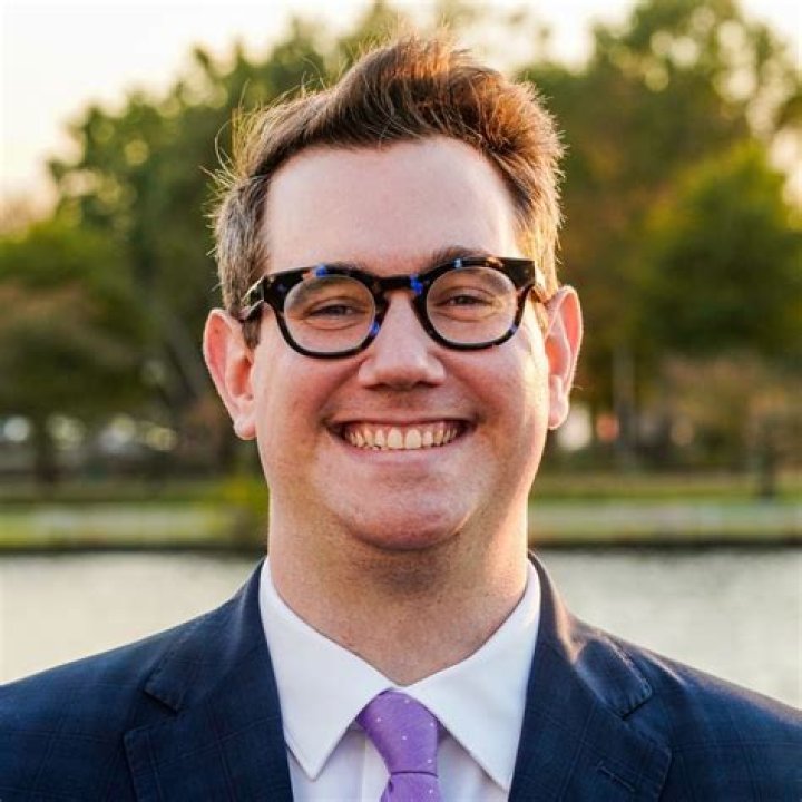 Fame | Chris Crawford net worth and salary income estimation Jan, 2024