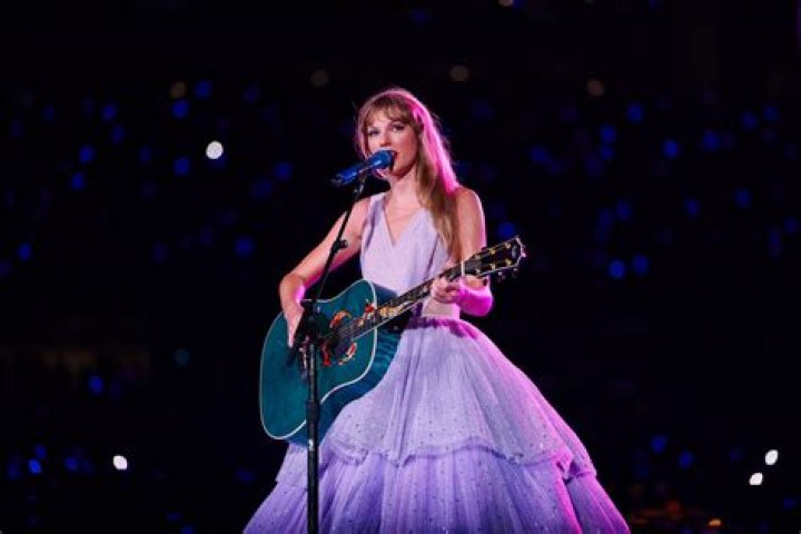 CONCERT REVIEW – Taylor Swift – Los Angeles