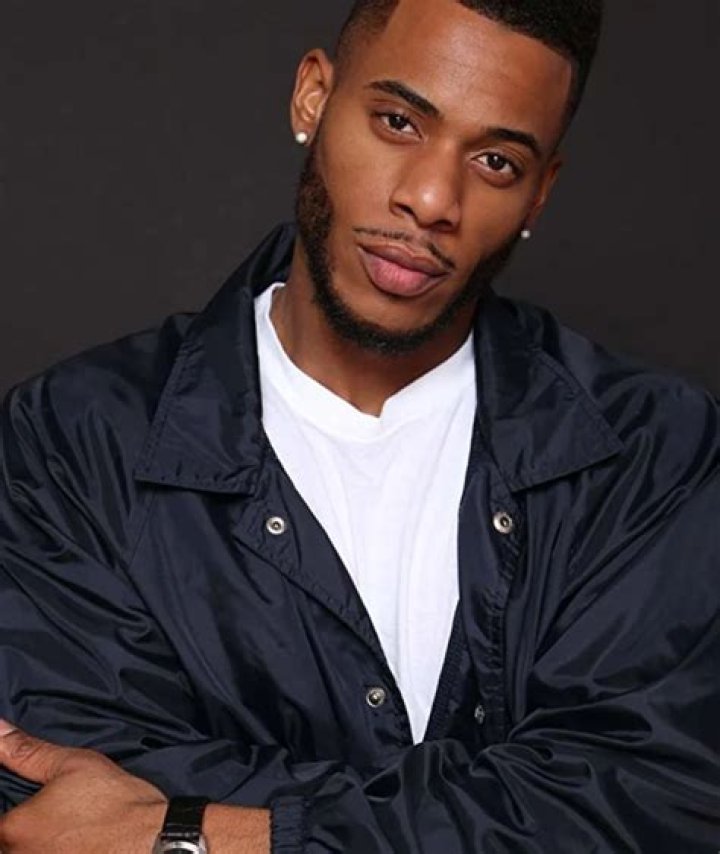 Courtney Burrell - Net Worth, Age, Height, Birthday, Bio, Wiki!