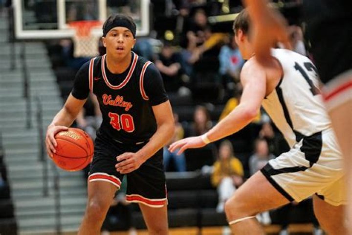 Curtis Stinson Net Worth, Age, Height, Bio, Birthday, Wiki!