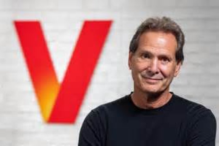 Dan Schulman - Net Worth, Age, Height, Birthday, Bio, Wiki!