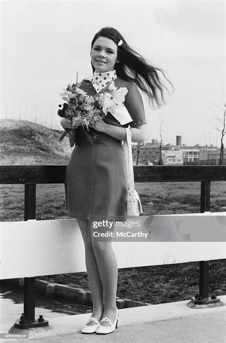 Dana Rosemary Scallon - Net Worth, Age, Height, Birthday, Bio, Wiki!