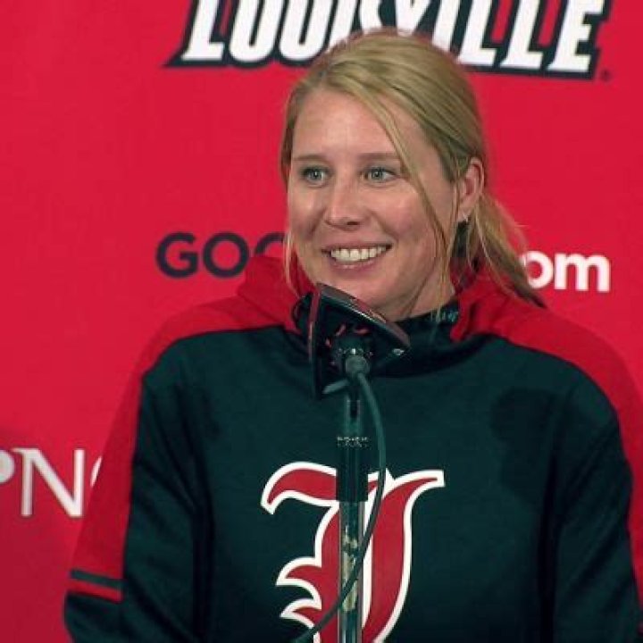 
Dani Busboom Kelly Net Worth & Contract: How Rich Is She? Salary Details	