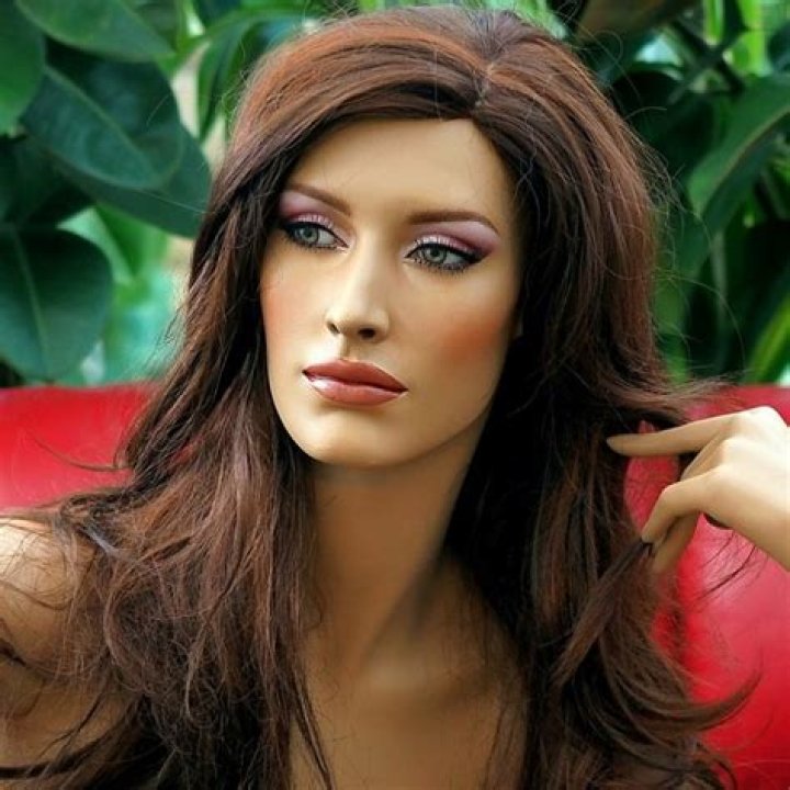 Dani Jeune Mannequin