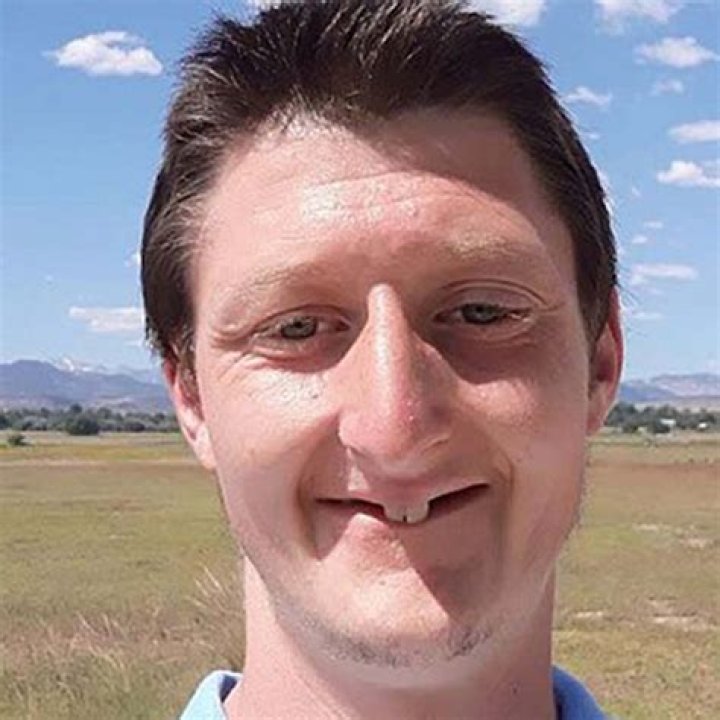 Daniel Larson Wiki, Age, Girlfriend, Net Worth, Ethnicity, Career