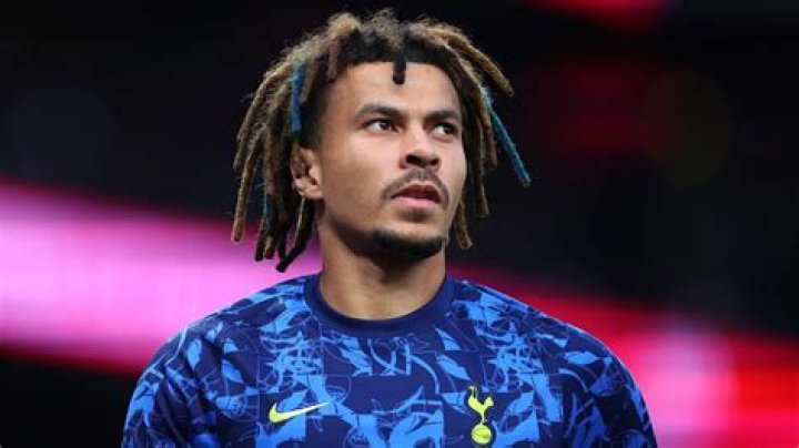 Dele Alli- Wiki, Biography, Age, Height, Net Worth, Girlfriend