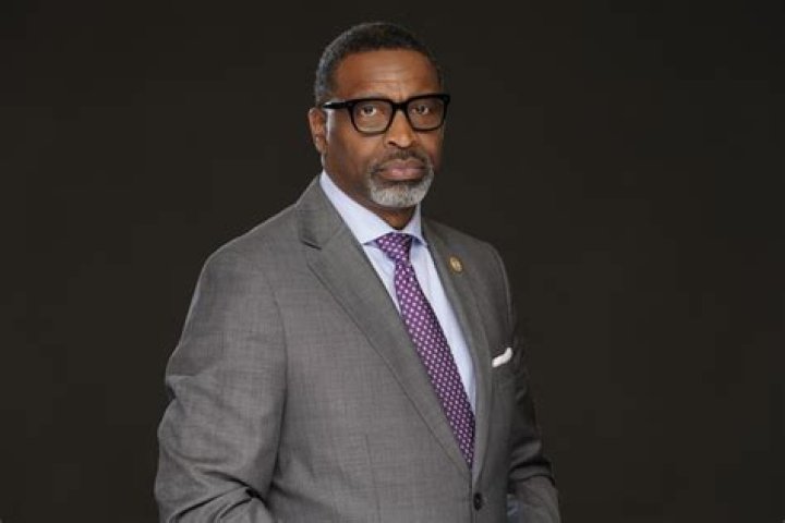 Fame | Derrick Johnson (activist) net worth and salary income estimation Jan, 2024