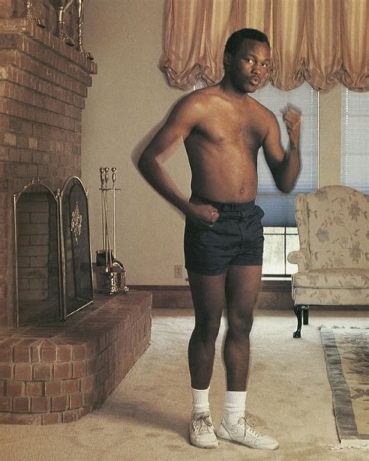 Donald Curry Net Worth, Age, Height, Bio, Birthday, Wiki!