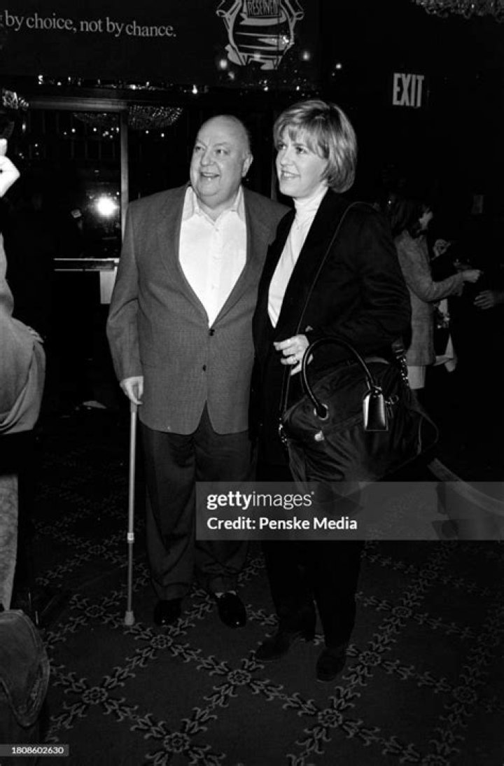 Elizabeth Tilson- Wiki, Height, Net Worth, Husband