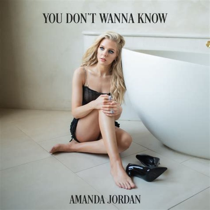 EXCLUSIVE: Amanda Jordan Talks New Single 'Driving In The Dark'