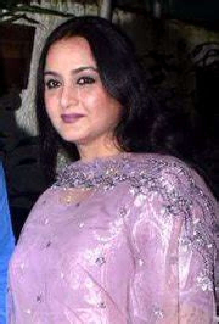 Farah Net Worth, Age, Height, Bio, Birthday, Wiki!