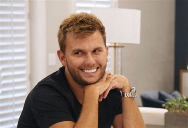 Growing Up Chrisley Premiere Recap 8/12/21: Season 3 Episode 1 “The Dating Shame”