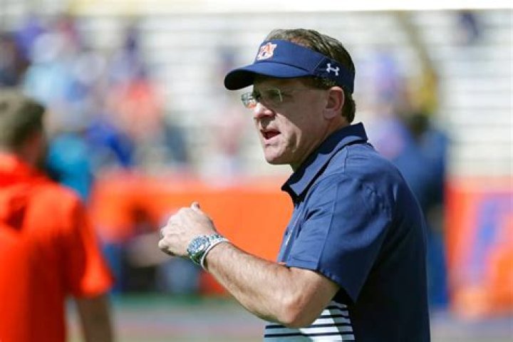 Gus Malzahn- Wiki, Age, Wife, Ethnicity, Net Worth, Height, Career