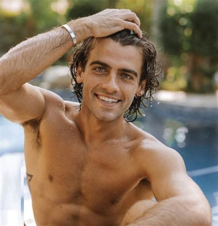 Hootie Hurley Net Worth, Age, Height, Bio, Birthday, Wiki!