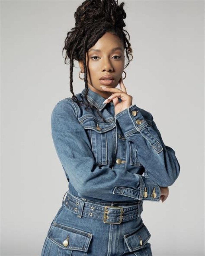 Imani Hakim Net Worth, Age, Height, Bio, Birthday, Wiki!