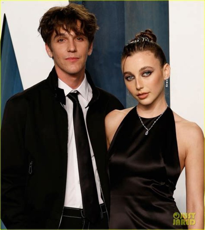 Isaac Chamberlain’s Girlfriend: Who is Isaac Chamberlain Dating?